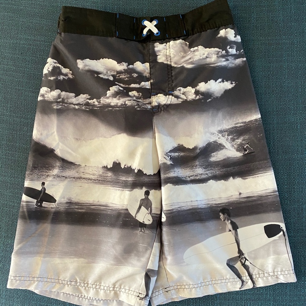 Swim shorts